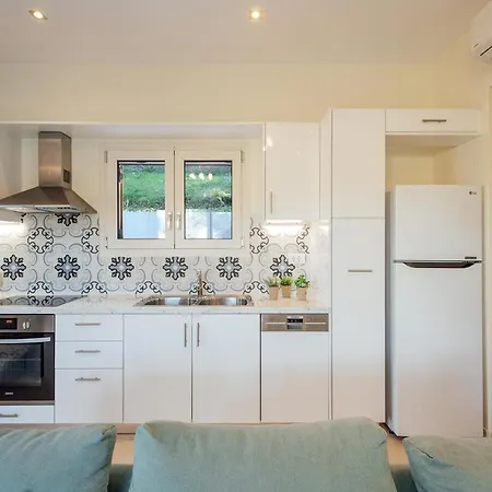 Breeze&villa Coco By Konnect, Avlaki