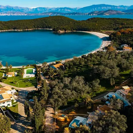 Breeze & Coco By Konnect, Avlaki Villa *